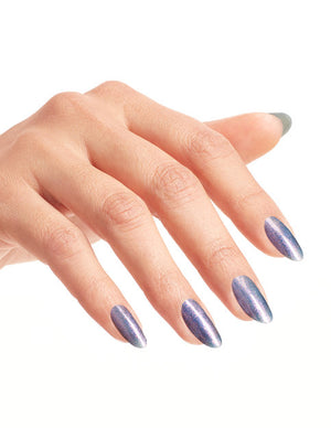 Leonardo’s Model Color OPI #252